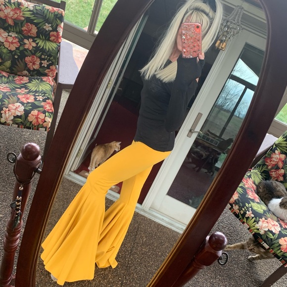 Meet your Posher, Coleen - Picture 9 of 17